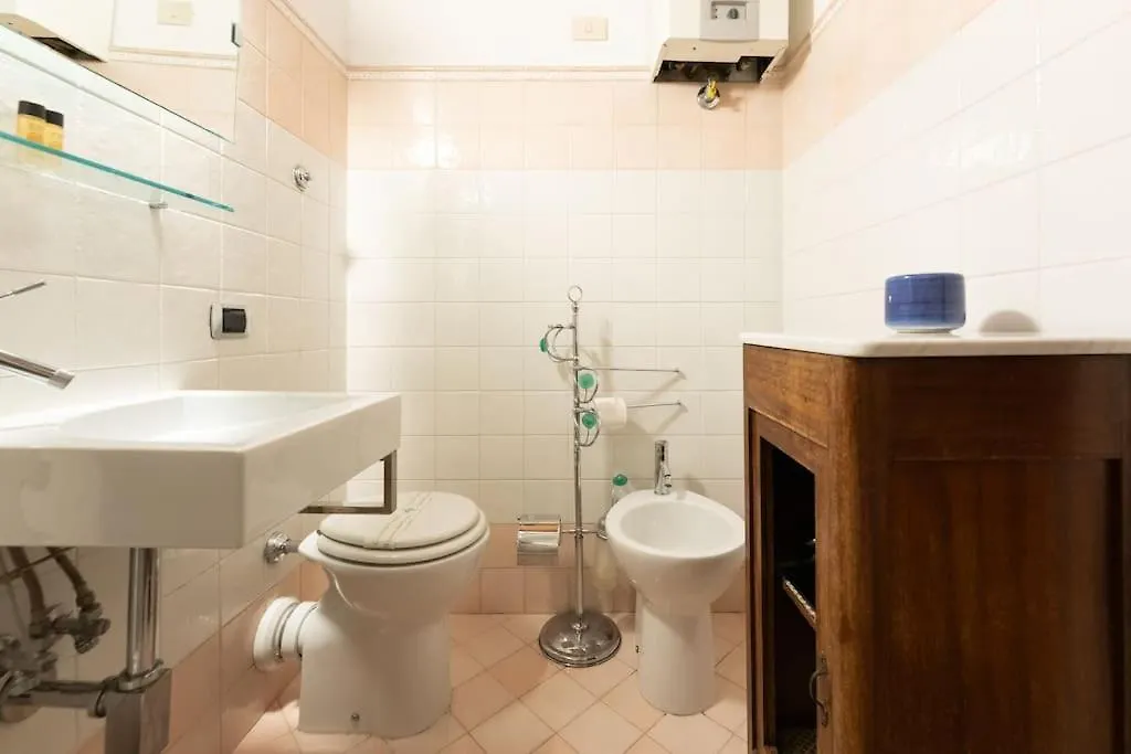 Keys Of Italy - Corsos 9 - Cozy Studio Close To Palazzo Vecchio フィレンツェ 0*,